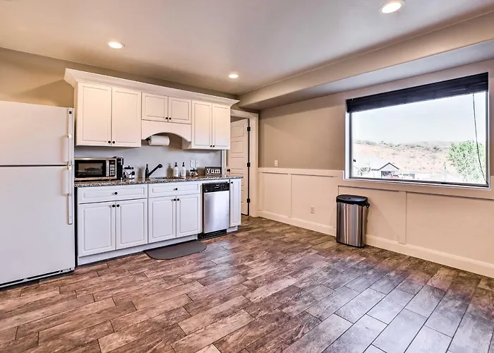 La Verkin Family Apartment - 21 Miles To Zion!